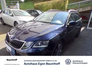 Skoda Octavia OCTAVIA 2.0 TDI DSG 4 x 4 KOMBI / PANO+AHK