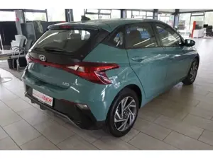 Hyundai i20 1.0 T-GDI Trend App Kamera Temp DAB BT Klima Bild 4
