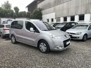 Peugeot Partner Tepee 120 VTi Premium Bild 3
