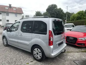 Peugeot Partner Tepee 120 VTi Premium Bild 5