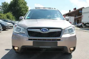 Subaru Forester 2,0D Aut. Exclusive PANORAMA RFK AHK Bild 2