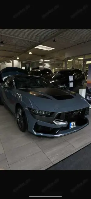 Ford Mustang 5.0 Dark Horse erst5000km