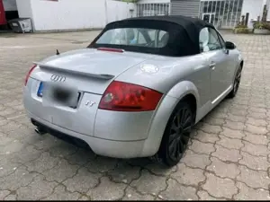 Audi TT Roadster Cabrio 1.8 T Bild 3