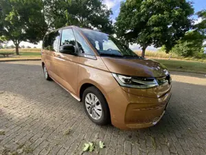 Volkswagen T7 Multivan Basis