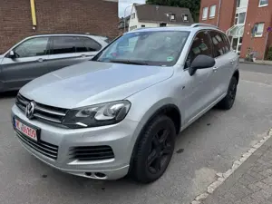 Volkswagen Touareg V8 TDI R-Line-Leder-Navi-Kamera-uvm.