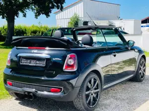 MINI John Cooper Works Cabrio Bild 4