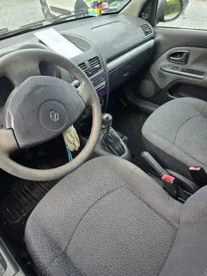 Renault Clio Clio 1.2 Campus Bild 2