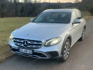 Mercedes-Benz E 220 E 220 d 4Matic T All-Terrain 9G-TRONIC Avantgarde