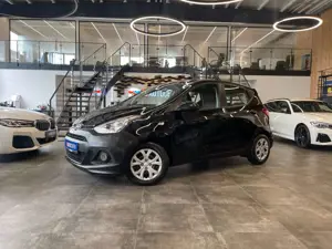 Hyundai i10 Trend 5-Türer Aut. *SHZ*LHZ*KLIMA*EURO6*