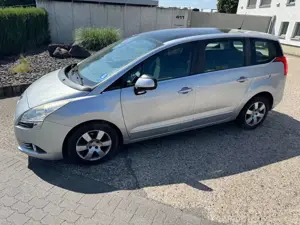 Peugeot Partner Tepee 120 VTi Family Bild 5