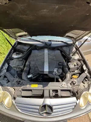 Mercedes-Benz CLK 320 Coupe Avantgarde Bild 3