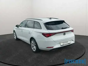 SEAT Leon ST 1.0 eTSI DSG Style LED SHZ PDC hinten Bild 4