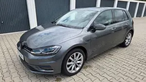 Volkswagen Golf 1.5 Highline Automatik SPORT LED