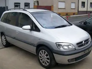 Opel Zafira Basis Bild 2