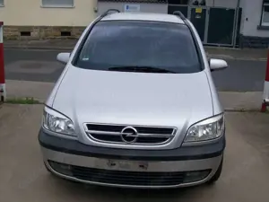 Opel Zafira Basis Bild 5