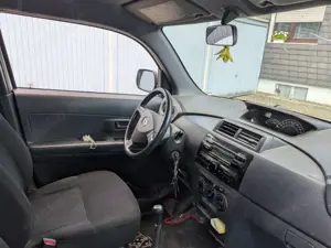 Daihatsu Materia Materia 1.3 Bild 4