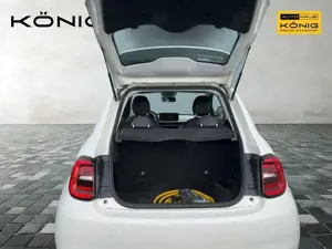 Fiat 500e Klima *CarPlay *Radio Bild 5