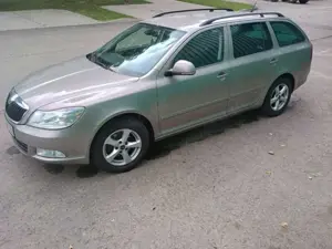 Skoda Octavia Ambiente Bild 2