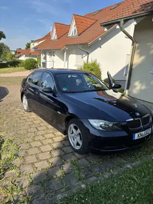 BMW 325 325i Aut.tüv bis 2027 Bild 2