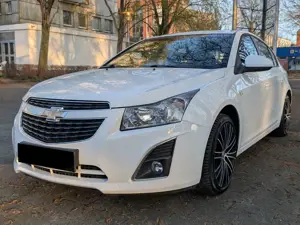 Chevrolet Cruze Cruze Fließheck Diesel 1.7TD LT+
