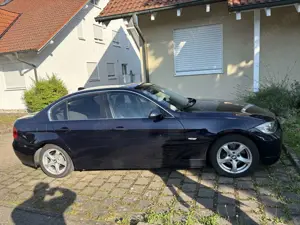 BMW 325 325i Aut.tüv bis 2027 Bild 3