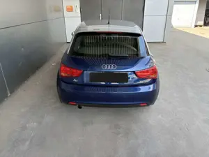 Audi A1 A1 Sportback 1.2 TFSI Sportback Attraction Bild 4