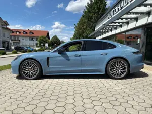Porsche Panamera Turbo S INNO PTS FARBE BURMESTER PANO 21LM VOLL!