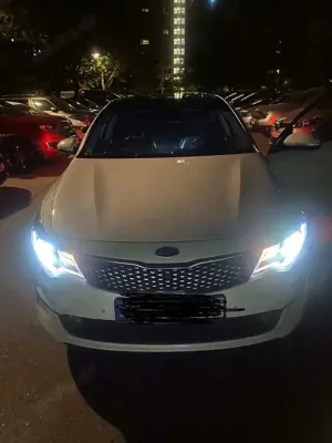 Kia Optima Vision x