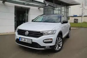 Volkswagen T-Roc Style 4Motion TDI DSG  AHK+Navi Bild 2