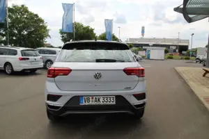 Volkswagen T-Roc Style 4Motion TDI DSG  AHK+Navi Bild 5