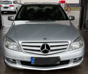 Mercedes-Benz C 220 CDI DPF Automatik BlueEFFICIENCY Avantgarde