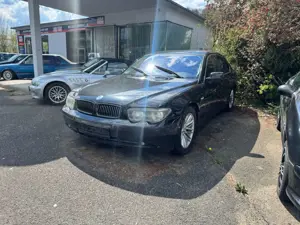 BMW 745 Baureihe 745i  ****KLIMAAUTOMATIK****ALU**LEDER* Bild 2