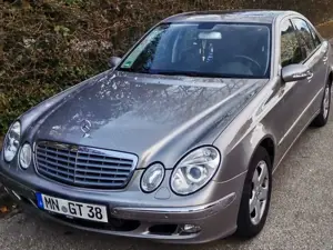Mercedes-Benz E 240 E 240 T 4Matic Elegance