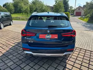 BMW X3 Baureihe X3 xDrive 20 d aus 1. Hand Bild 4