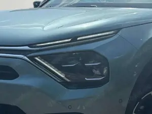 Citroen C4 E-C4 136 SHINE LEASING MÖGLICH,LENKRADHEIZUNG,NAVI Bild 5