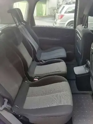 Renault Scenic Scenic 1.6 16V Confort Authentique Bild 5