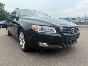 Volvo V70 Kombi Momentum