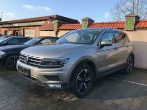 Volkswagen Tiguan 2.0TDI Highline 4Motion Scheckheft Euro 6 Tuv neu