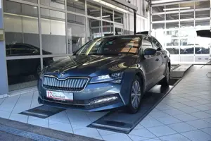 Skoda Superb 1.4 TSI Hybrid Style iV LED*NAVI*AHK