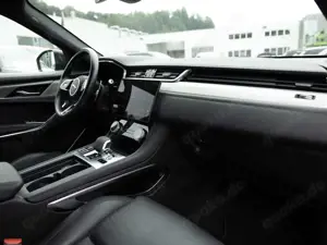 Jaguar F-Pace P400e AWD NAVI ACC HUD FACEL. LED 360° Bild 5