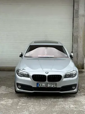 BMW 530 530d Touring Sport-Aut.