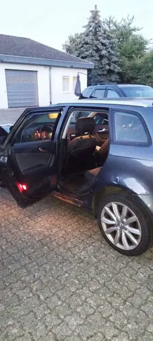 Audi A3 1.6 tiptronic Attraction