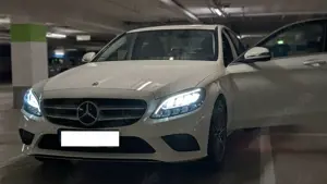 Mercedes-Benz C 180 9G-TRONIC Avantgarde