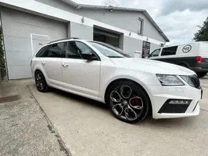 Skoda Octavia RS 245 Bild 3