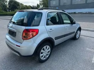 Suzuki SX4 Classic Style 4X4 Bild 5