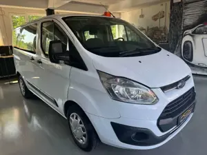 Ford Tourneo Custom 2.0 TDCi KAT 9 SITZER Bild 3