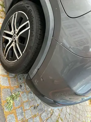 Mercedes-Benz GLA 220 GLA 220 d 4Matic 8G-DCT Style