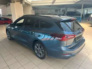 Ford Focus 1,0 EcoBoost Hyb. 114kW ST-Line X Tur AT Bild 4