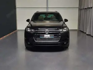 Volkswagen Touareg 4.2 V8 TDI R-Line *TOP Ausstattung* Bild 2