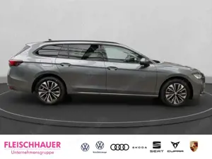 Skoda Superb Combi 1.5 TSI DSG Navi Digitales Cockpit Massagesi Bild 3